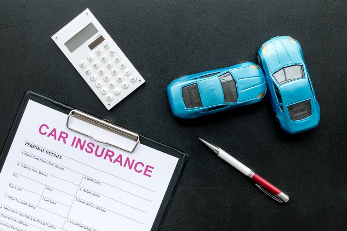 découvrez les clés pour choisir l'assurance auto qui vous convient, en comparant les garanties, les prix et les services pour assurer votre véhicule en toute sérénité.